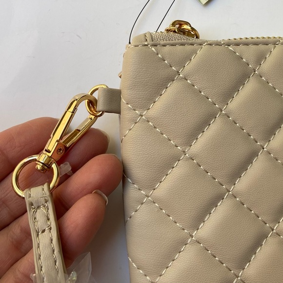 Studio Badgley Mischka Clutch With Quilt | Wallets | Vegan Leather - Picture 4 of 16